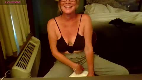 Gwendolyn online show from 4, 6, 2026