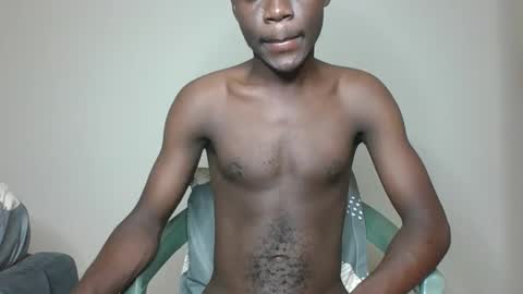 Snapshot of glane_ chatting on 9, 12, 2024 James online show from 9, 12, 2024