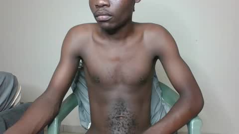 Snapshot of glane_ chatting on 23, 12, 2024 James online show from 23, 12, 2024