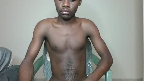 Snapshot of glane_ chatting on 23, 12, 2024 James online show from 23, 12, 2024