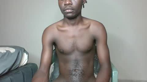 Snapshot of glane_ chatting on 28, 1, 2025 James online show from 28, 1, 2025