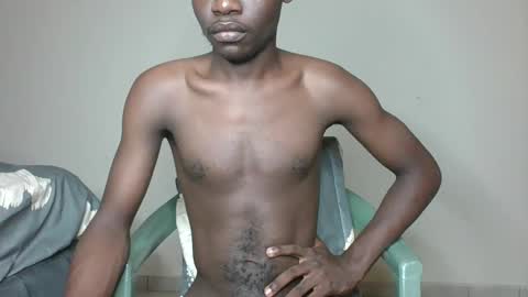 Snapshot of glane_ chatting on 29, 1, 2025 James online show from 29, 1, 2025