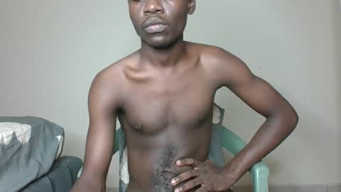 Snapshot of glane_ chatting on 3, 2, 2025 James online show from 3, 2, 2025