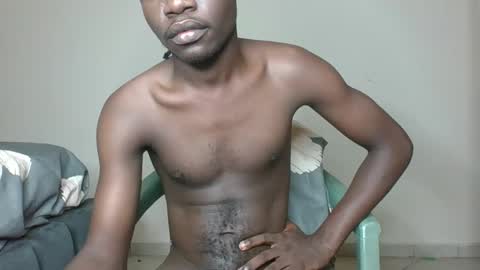 Snapshot of glane_ chatting on 7, 2, 2025 James online show from 7, 2, 2025