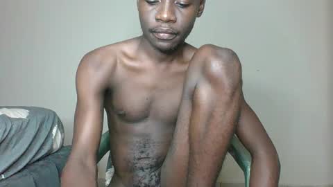 Snapshot of glane_ chatting on 26, 2, 2025 James online show from 26, 2, 2025