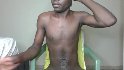 Snapshot of glane_ chatting on 12, 3, 2025 James online show from 12, 3, 2025