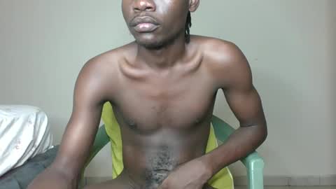 Snapshot of glane_ chatting on 12, 3, 2025 James online show from 12, 3, 2025