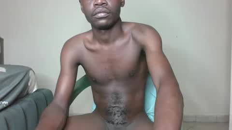 Snapshot of glane_ chatting on 11, 9, 2025 James online show from 11, 9, 2025