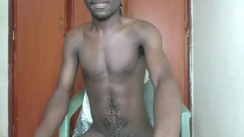 Snapshot of glane_ chatting on 15, 12, 2025 James online show from 15, 12, 2025