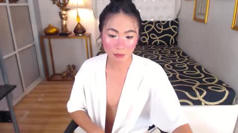 gleiahong online show from 3, 3, 2025