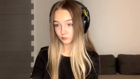 Snapshot of glennbloebaum chatting on 7, 11, 2025 Catalina online show from 7, 11, 2025