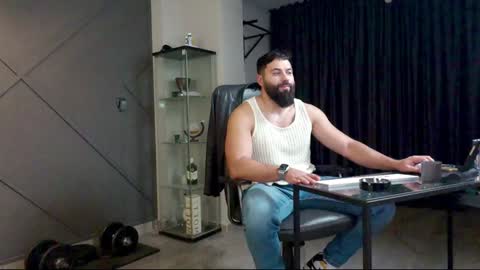 Matthew .. for short call me Matt online show from 21, 12, 2024