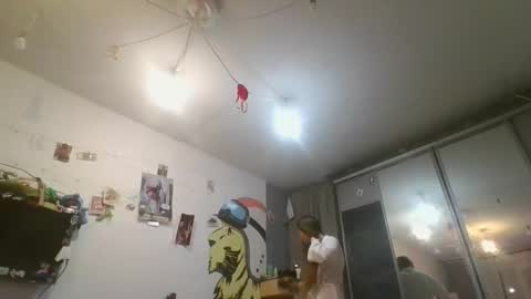 Snapshot of glitter_doll chatting on 7, 1, 2025 glitter_doll online show from 7, 1, 2025