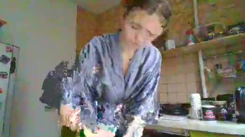 Snapshot of glitter_doll chatting on 18, 1, 2025 glitter_doll online show from 18, 1, 2025