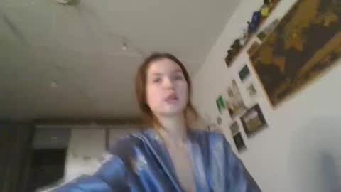 Snapshot of glitter_doll chatting on 25, 2, 2025 glitter_doll online show from 25, 2, 2025