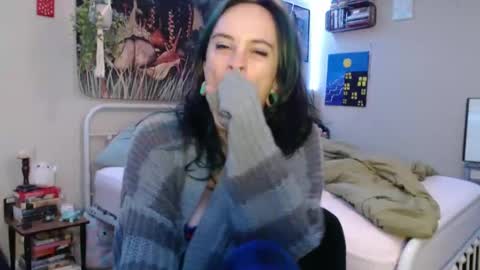 Snapshot of glitterspace chatting on 20, 9, 2025 anna online show from 20, 9, 2025