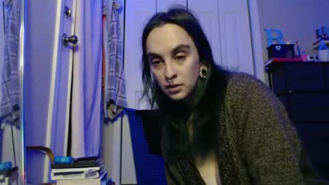 Snapshot of glitterspace chatting on 11, 10, 2025 anna online show from 11, 10, 2025