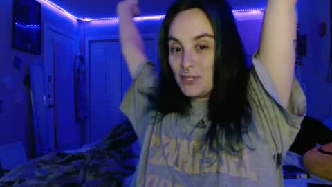 Snapshot of glitterspace chatting on 15, 10, 2025 anna online show from 15, 10, 2025