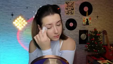 Snapshot of glo_lo chatting on 12, 12, 2024 Bye everybody Ill be online Monday December 2nd Saturday and Sunday off online show from 12, 12, 2024