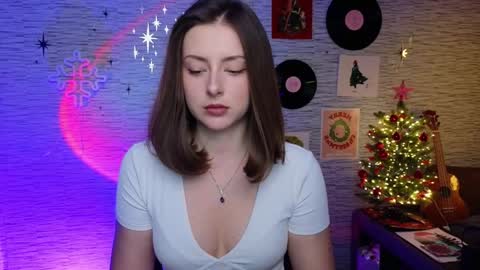 Snapshot of glo_lo chatting on 16, 1, 2025 Bye everybody Ill be online Monday December 2nd Saturday and Sunday off online show from 16, 1, 2025