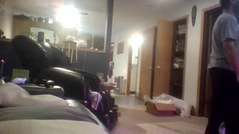 Snapshot of globalmovement chatting on 8, 12, 2024 globalmovement online show from 8, 12, 2024