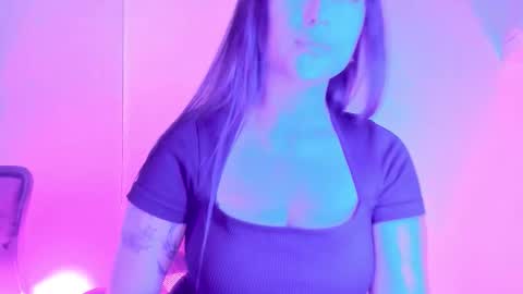 Mimi online show from 4, 12, 2025