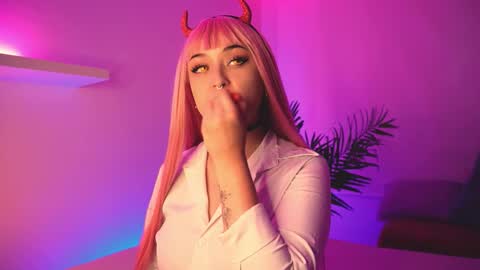 Mimi online show from 13, 1, 2026