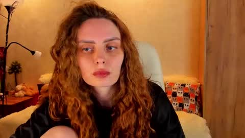 Gloria Wood online show from 8, 3, 2025