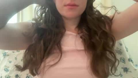 Gloria Pearl online show from 9, 7, 2026