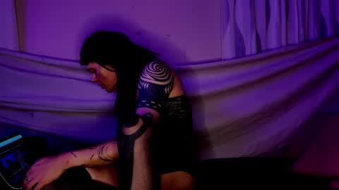 Snapshot of glow92 chatting on 10, 9, 2025 Glow Goddess online show from 10, 9, 2025