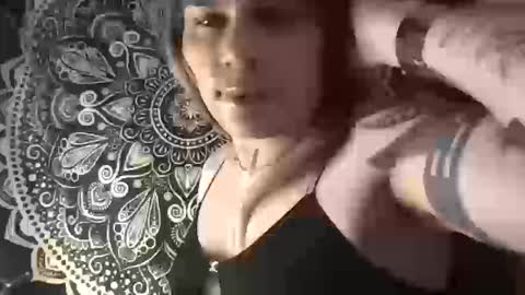 Snapshot of glow92 chatting on 10, 10, 2025 Glow Goddess online show from 10, 10, 2025