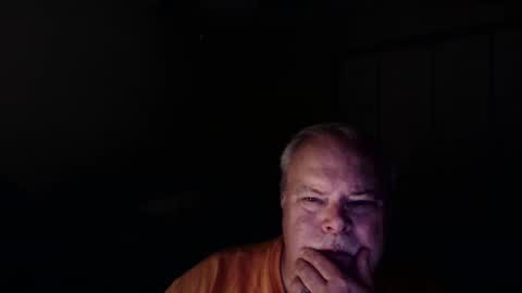 Snapshot of gmctruckguy chatting on 29, 4, 2026 gmctruckguy online show from 29, 4, 2026
