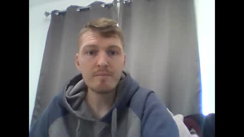 Snapshot of gmonay1331 chatting on 28, 12, 2024 gmonay1331 online show from 28, 12, 2024