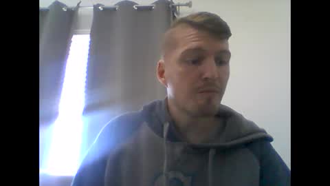 Snapshot of gmonay1331 chatting on 8, 3, 2025 gmonay1331 online show from 8, 3, 2025