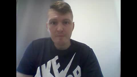 Snapshot of gmonay1331 chatting on 6, 10, 2025 gmonay1331 online show from 6, 10, 2025