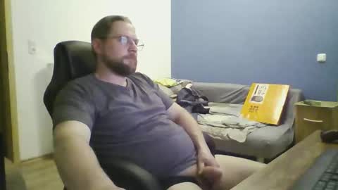 Snapshot of gnik_labinnah chatting on 6, 4, 2026 gnik_labinnah online show from 6, 4, 2026