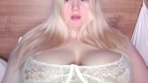Rose online show from 15, 2, 2026