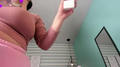 Snapshot of goddess_kianna chatting on 20, 4, 2026 Goddess Kianna online show from 20, 4, 2026