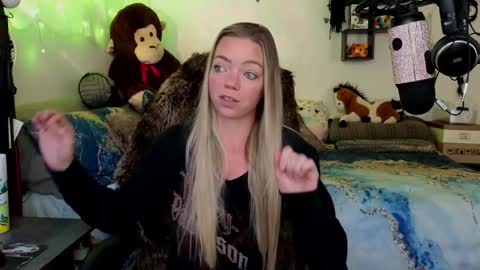 Patricia Mars           Goddess of Mars twitter thegoddessmindy online show from 11, 11, 2025