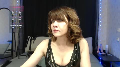 Snapshot of goddess_orsa chatting on 18, 2, 2025 Orsa online show from 18, 2, 2025