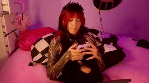 Snapshot of goddess_vee_ chatting on 28, 2, 2026 vee online show from 28, 2, 2026