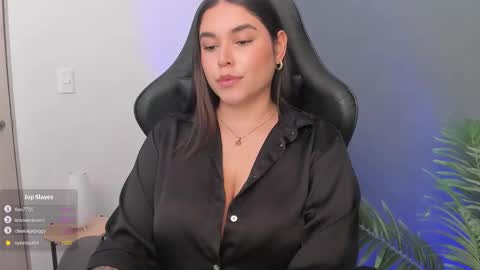 Miss Veronica  - The Supreme   online show from 28, 10, 2025