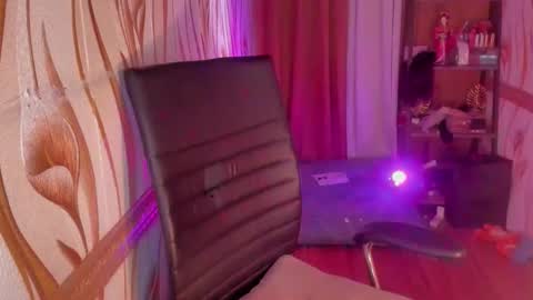 Barbie Brown online show from 18, 10, 2025