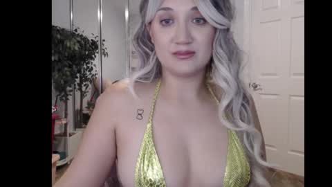 Snapshot of goddessemmy chatting on 13, 11, 2025 Goddess Emmy online show from 13, 11, 2025