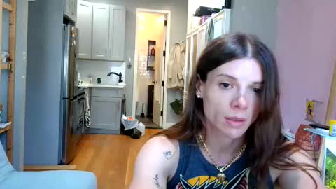 Snapshot of goddessjojo4u chatting on 8, 4, 2026 Goodess Jojo online show from 8, 4, 2026