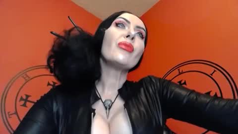 GODDESS MIDNIGHT online show from 13, 1, 2026