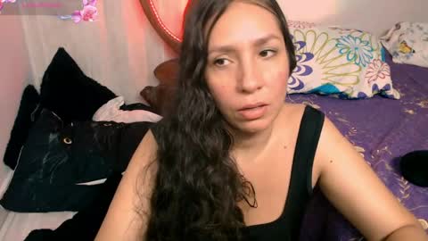Snapshot of goddessnahi chatting on 5, 6, 2026 Naih Reyes online show from 5, 6, 2026