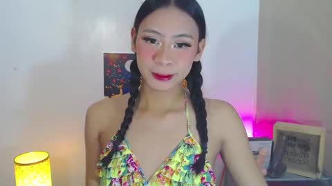 Kyla and Nian online show from 24, 11, 2025