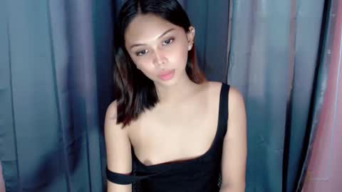 MISS LOVELY online show from 11, 4, 2026