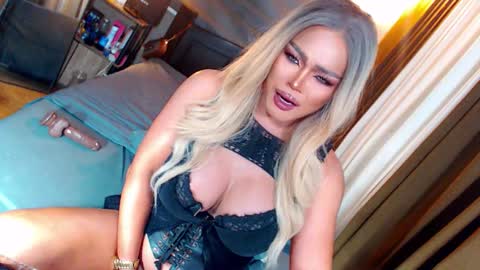 Snapshot of goddesss_hera chatting on 10, 9, 2025 Miss Anna online show from 10, 9, 2025